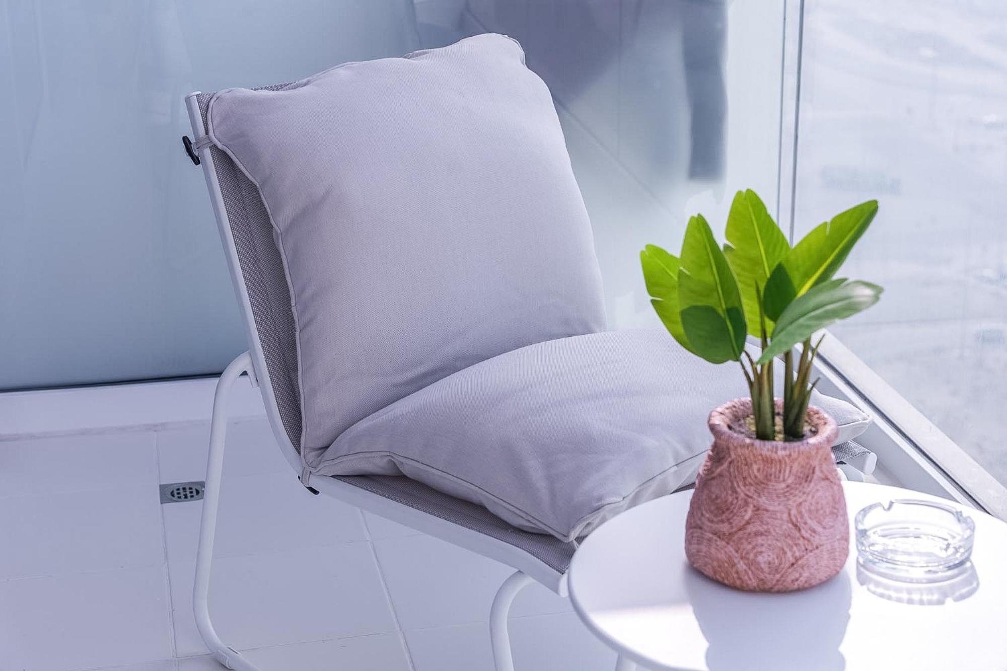 Floral Charm In Damac Hills By Suiteable